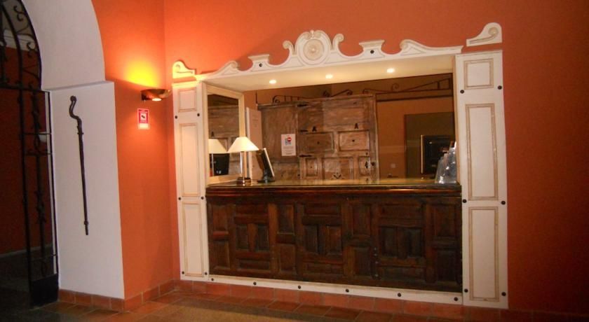 Sumaiya El Palacio Coria Exterior photo