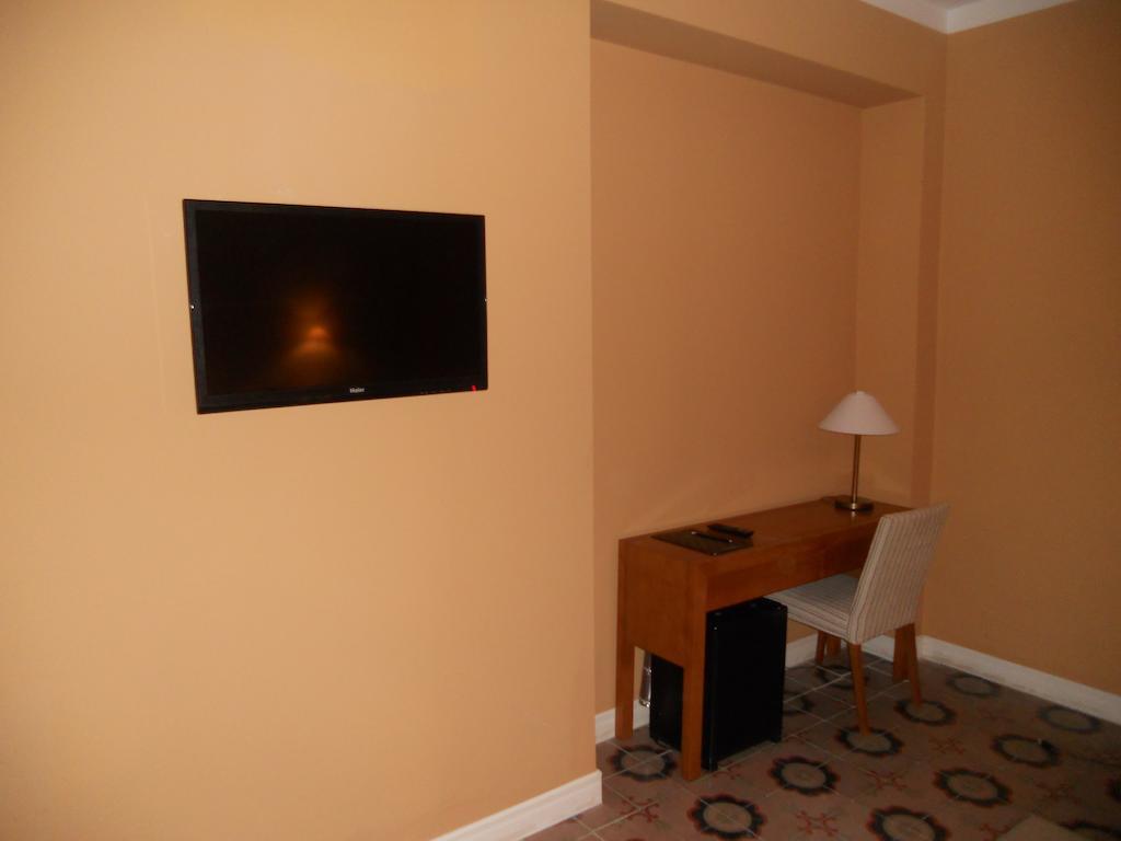 Sumaiya El Palacio Coria Room photo