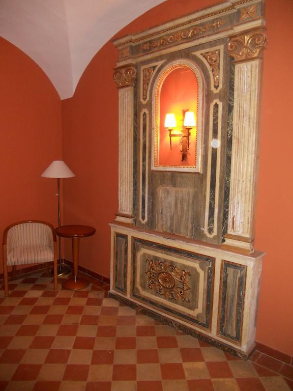 Sumaiya El Palacio Coria Exterior photo