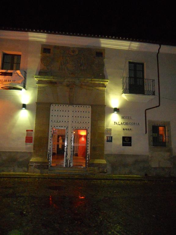 Sumaiya El Palacio Coria Exterior photo